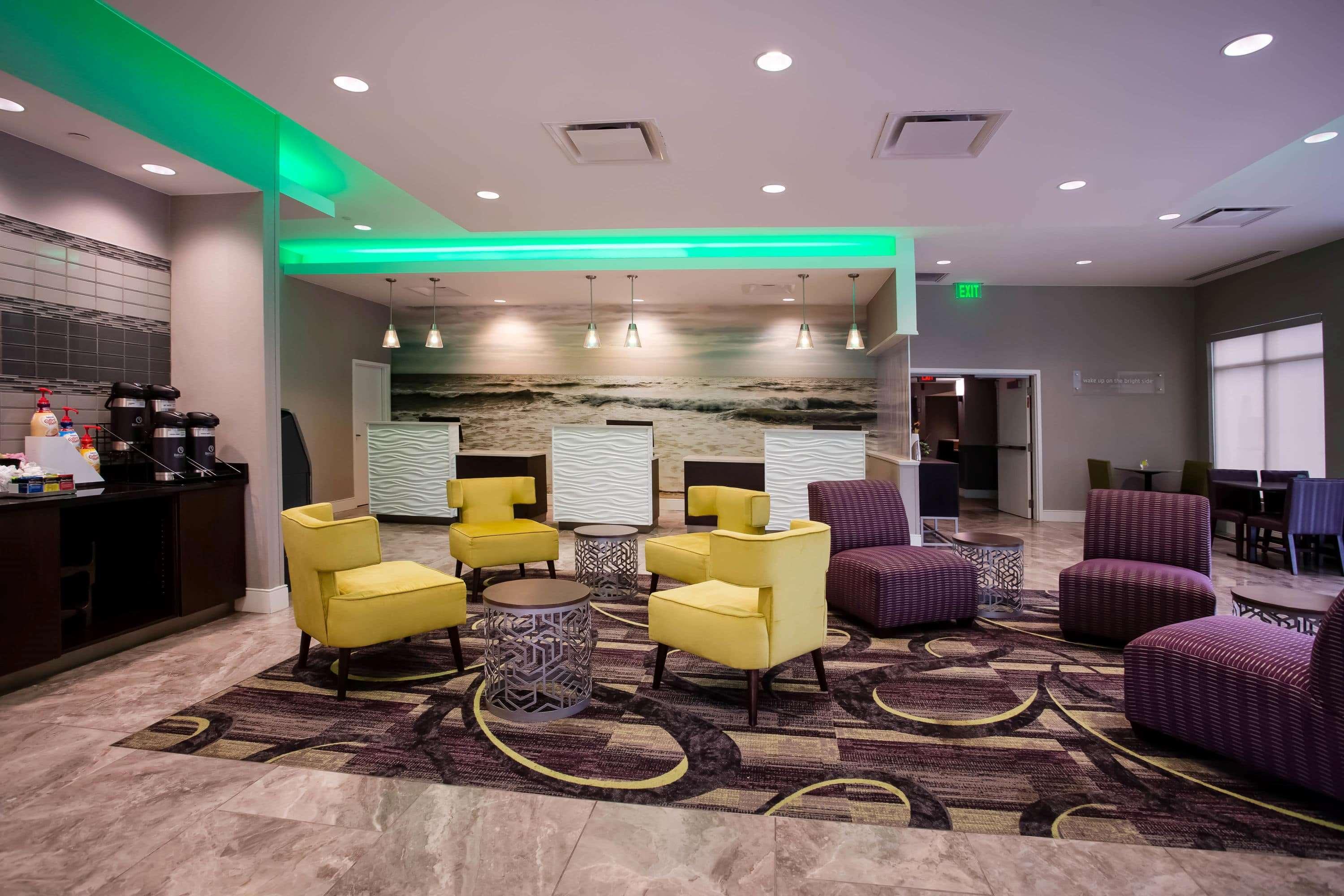 La Quinta By Wyndham Virginia Beach Exterior photo