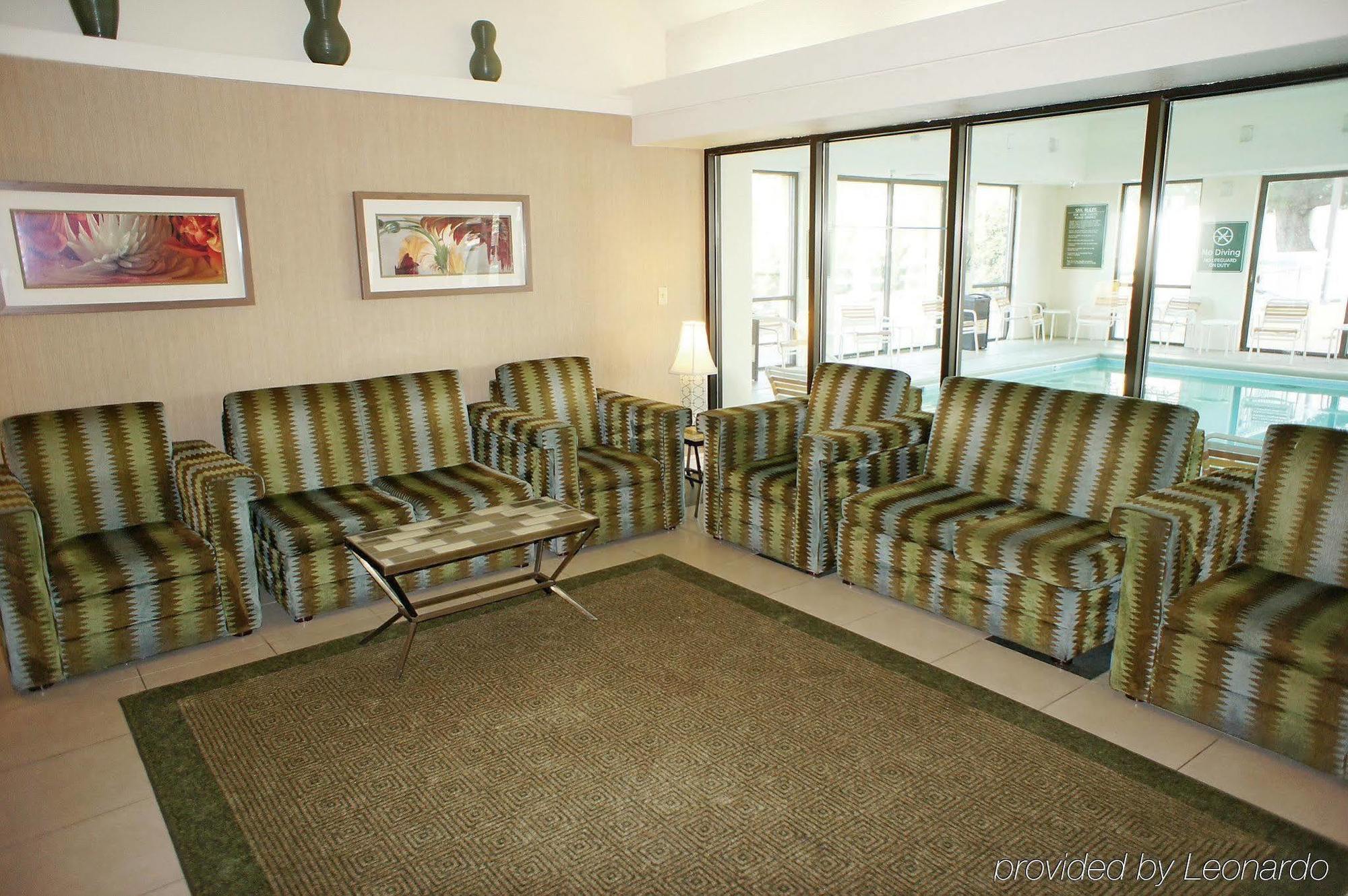 La Quinta By Wyndham Virginia Beach Exterior photo